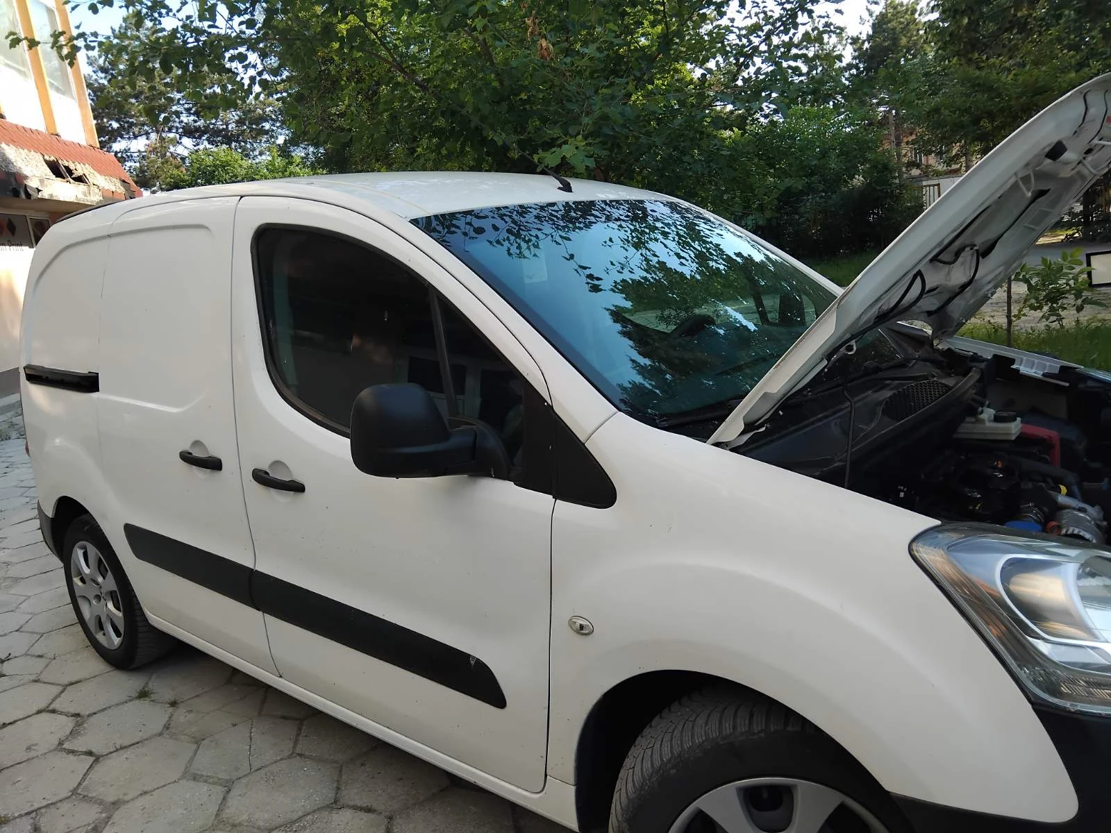 Peugeot Partner, снимка 2 - Автомобили и джипове - 54567486