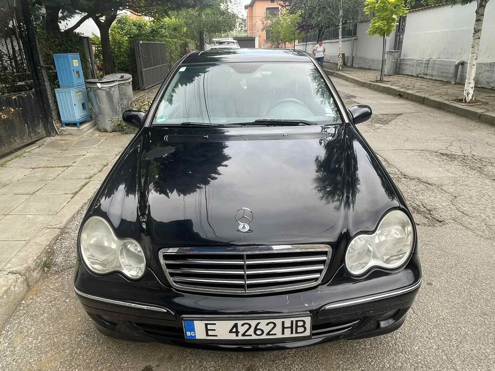Mercedes-Benz C 320, снимка 9 - Автомобили и джипове - 54582229