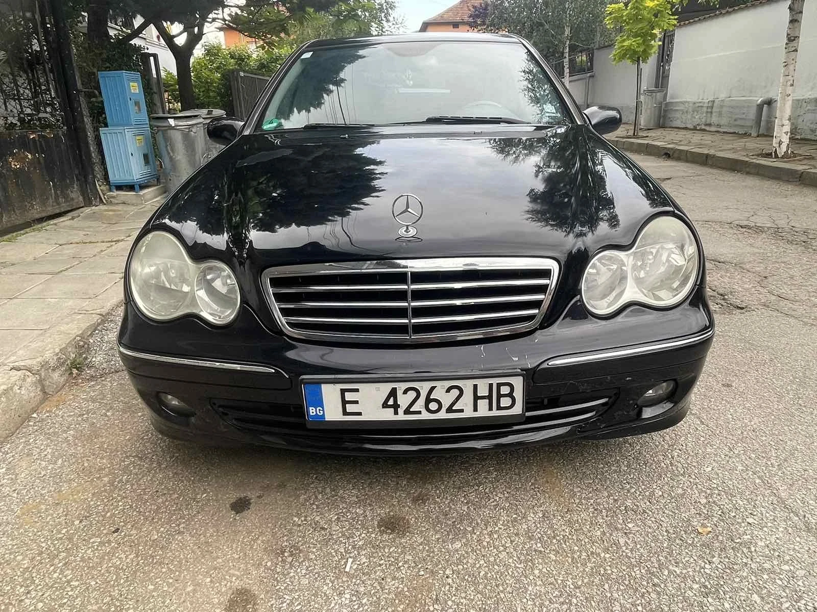 Mercedes-Benz C 320, снимка 10 - Автомобили и джипове - 54582229