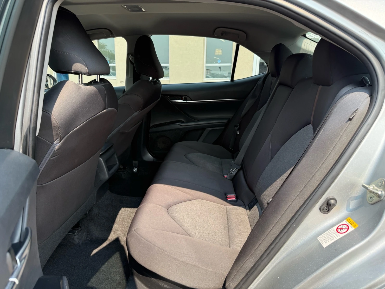 Toyota Camry LE | Hybrid | Adaptive Cruise | Rear Camera | Mobile.bg � ����������� 9