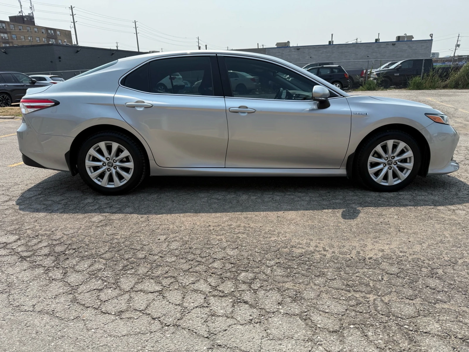 Toyota Camry LE | Hybrid | Adaptive Cruise | Rear Camera | Mobile.bg � ����������� 7