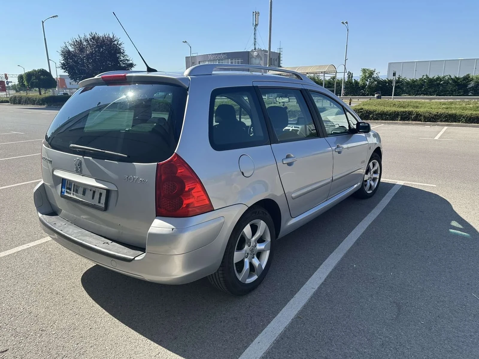 Peugeot 307 2.0 Панорама / 6 скорости, снимка 4 - Автомобили и джипове - 55001459