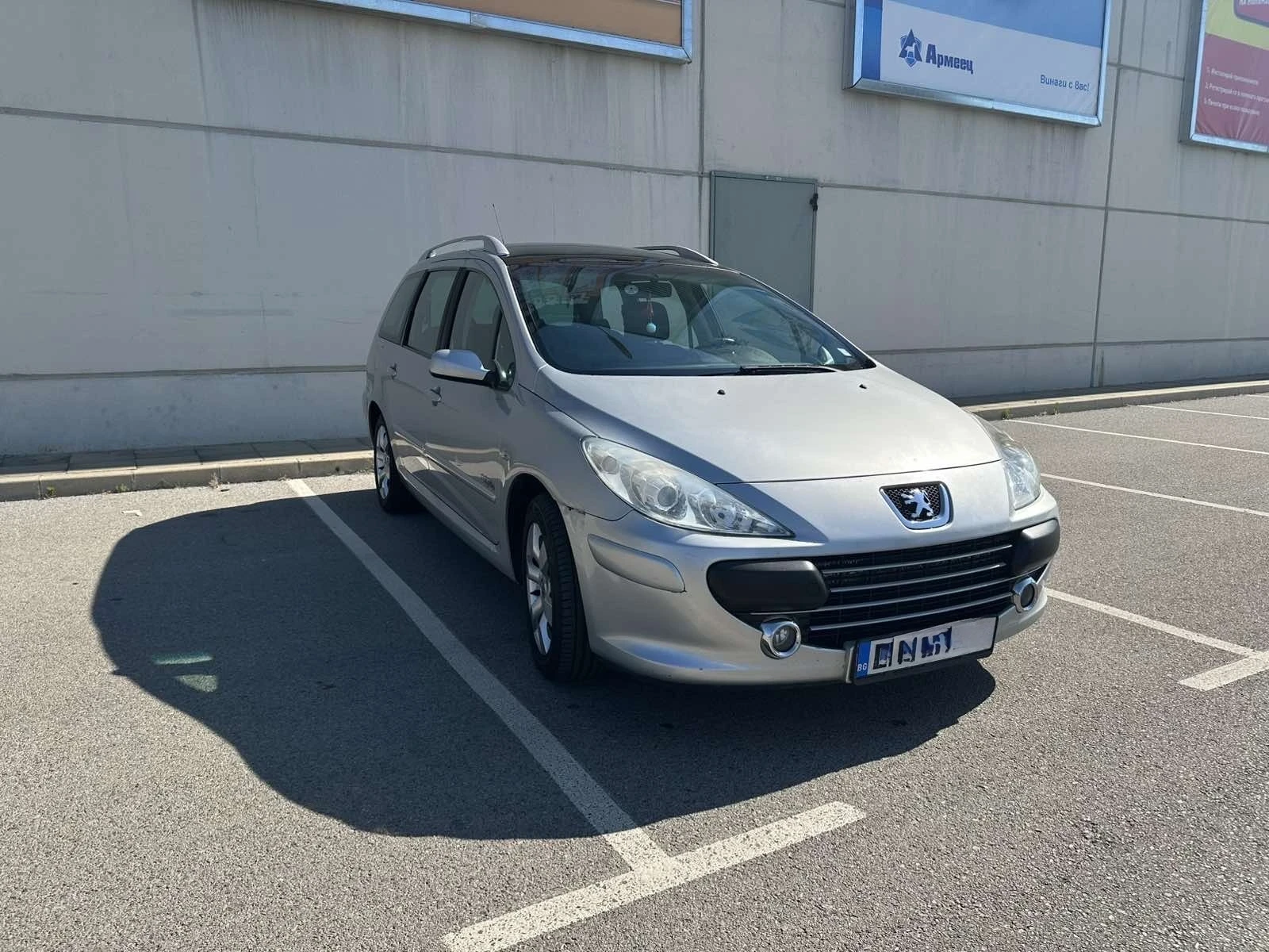 Peugeot 307 2.0 Панорама / 6 скорости, снимка 2 - Автомобили и джипове - 55001459