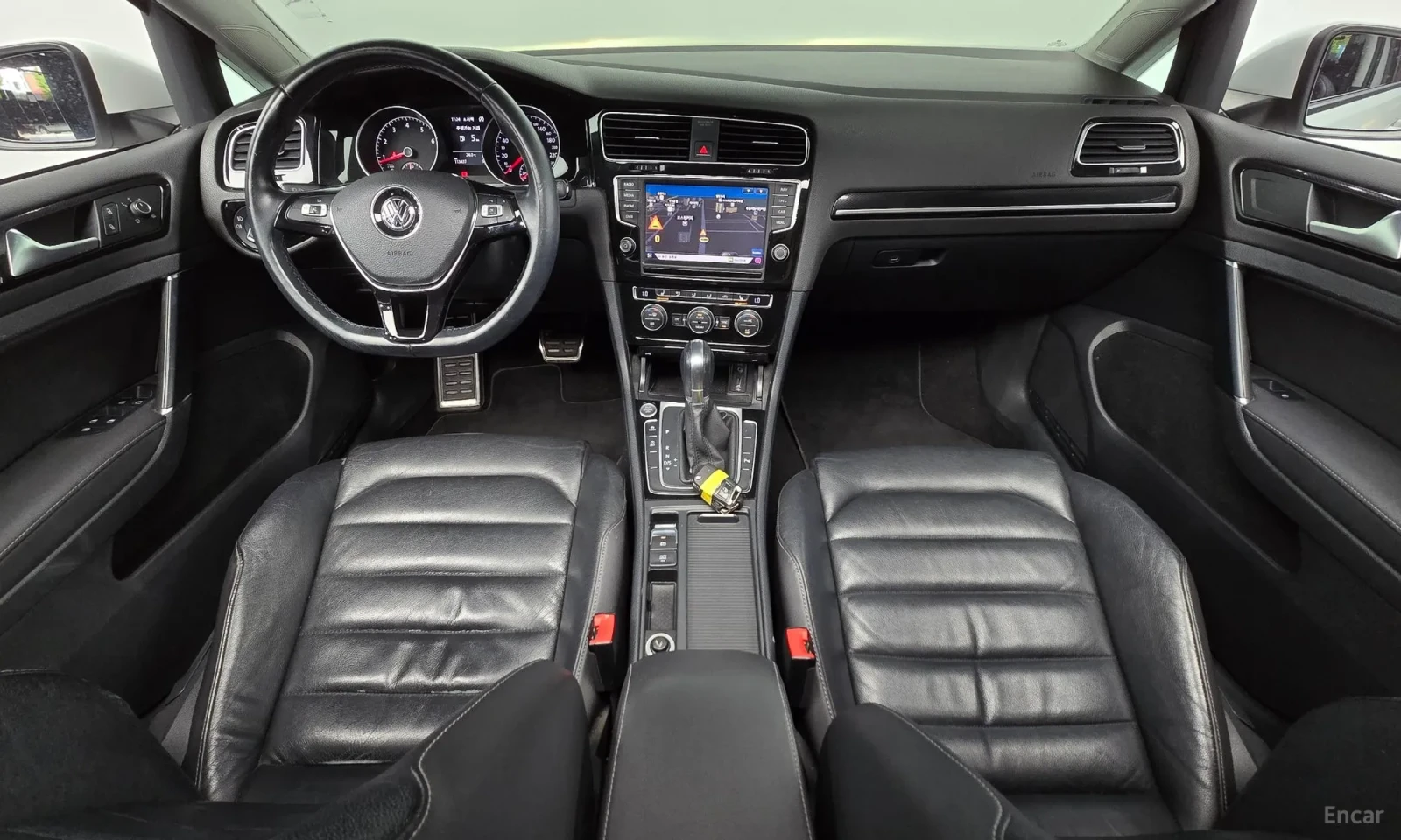 VW Golf 1.4TSI Premium, снимка 7 - Автомобили и джипове - 55049120