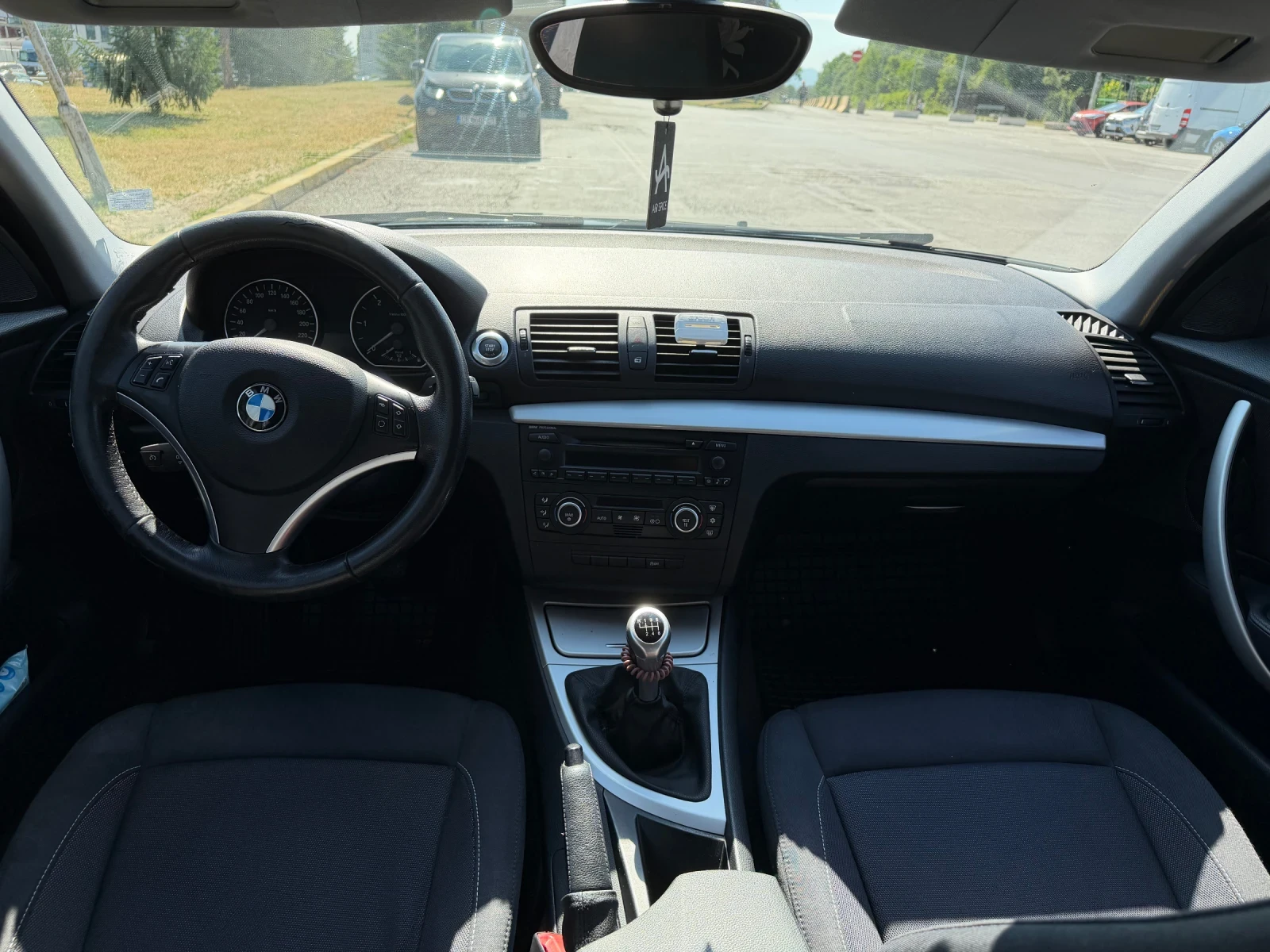 BMW 118 D Facelift , снимка 9 - Автомобили и джипове - 55228942