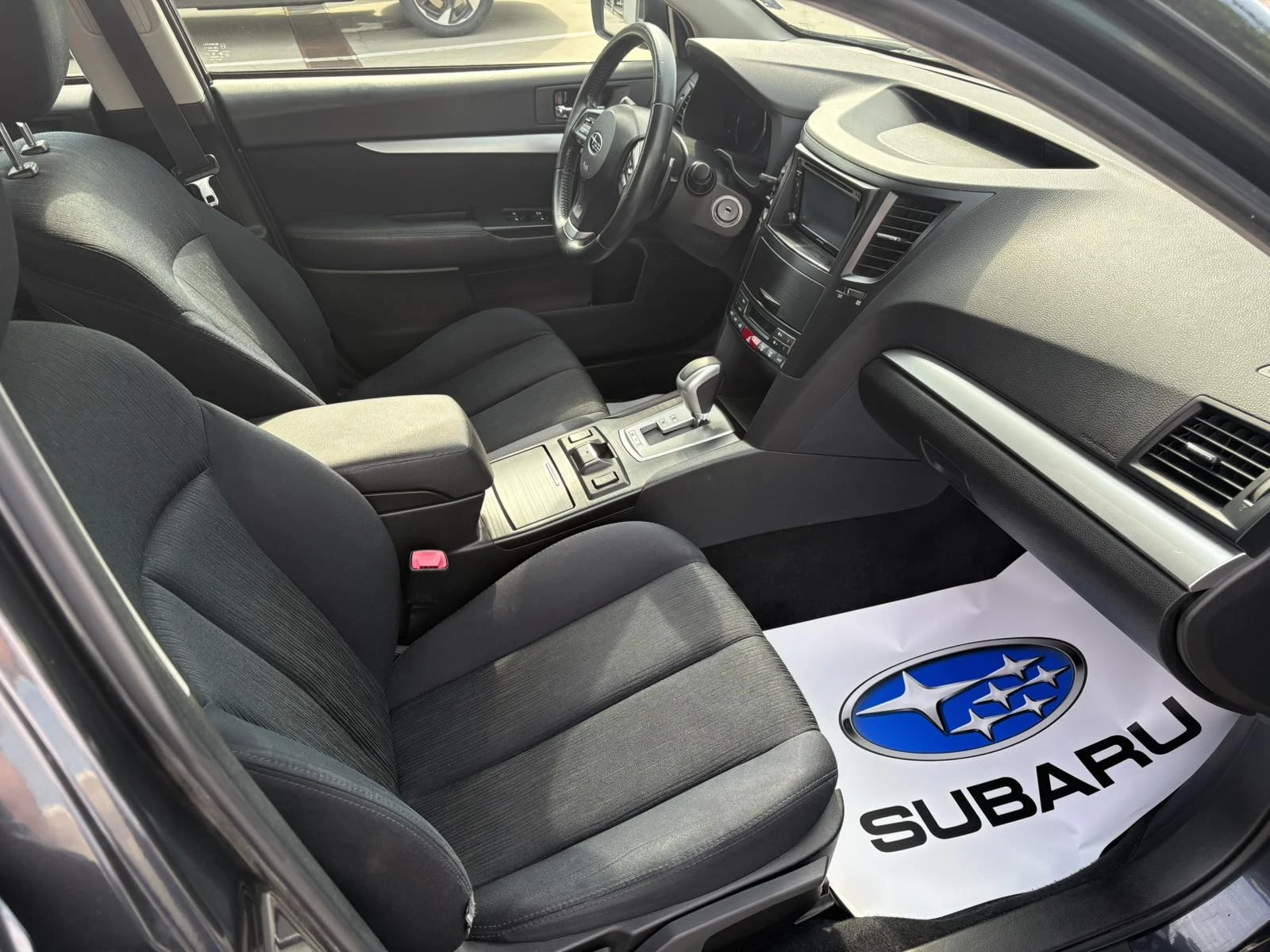 Subaru Outback AWD, снимка 13 - Автомобили и джипове - 55688146