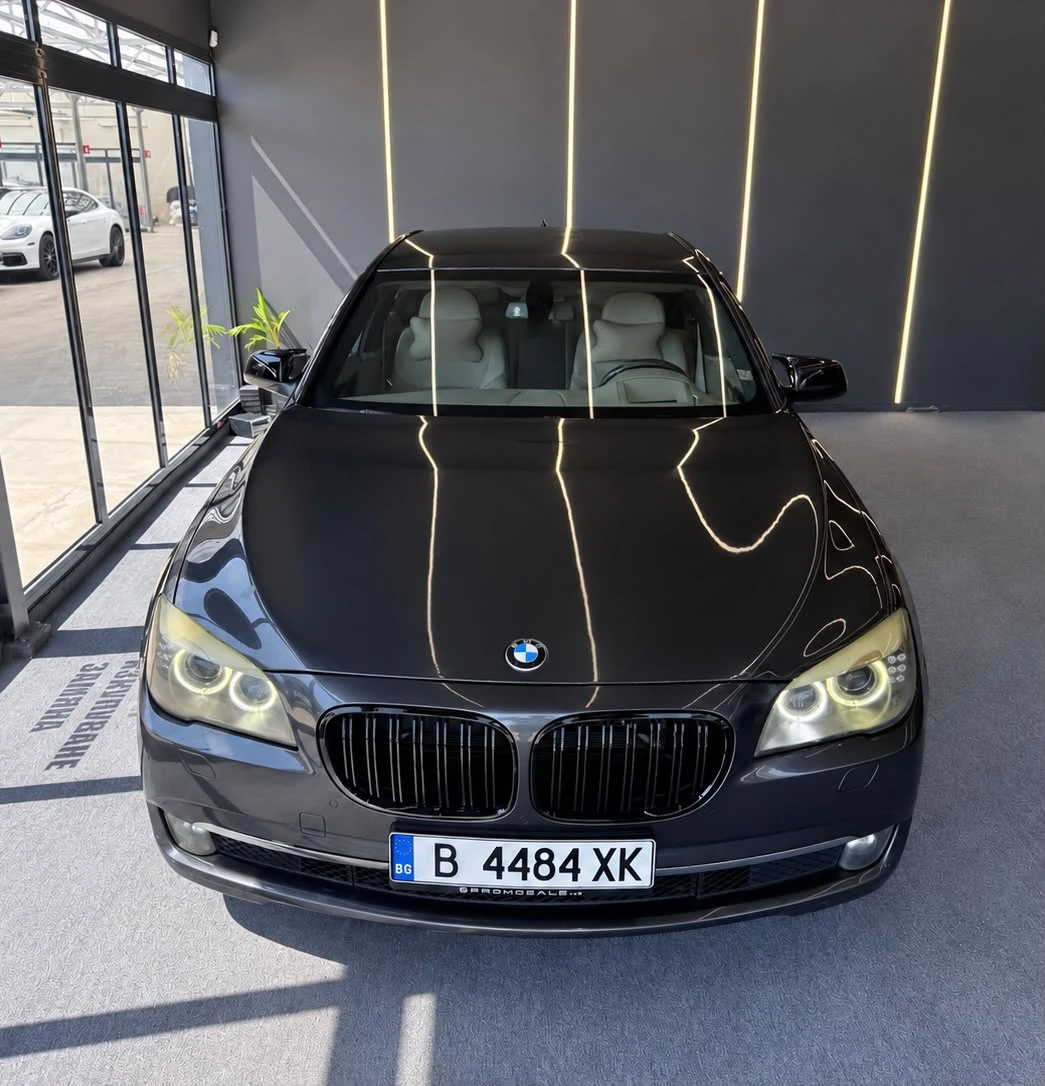 BMW 730 d* xDrive* Full* Обдух* TV* H&U* ЛИЗИНГ , снимка 2 - Автомобили и джипове - 55976939