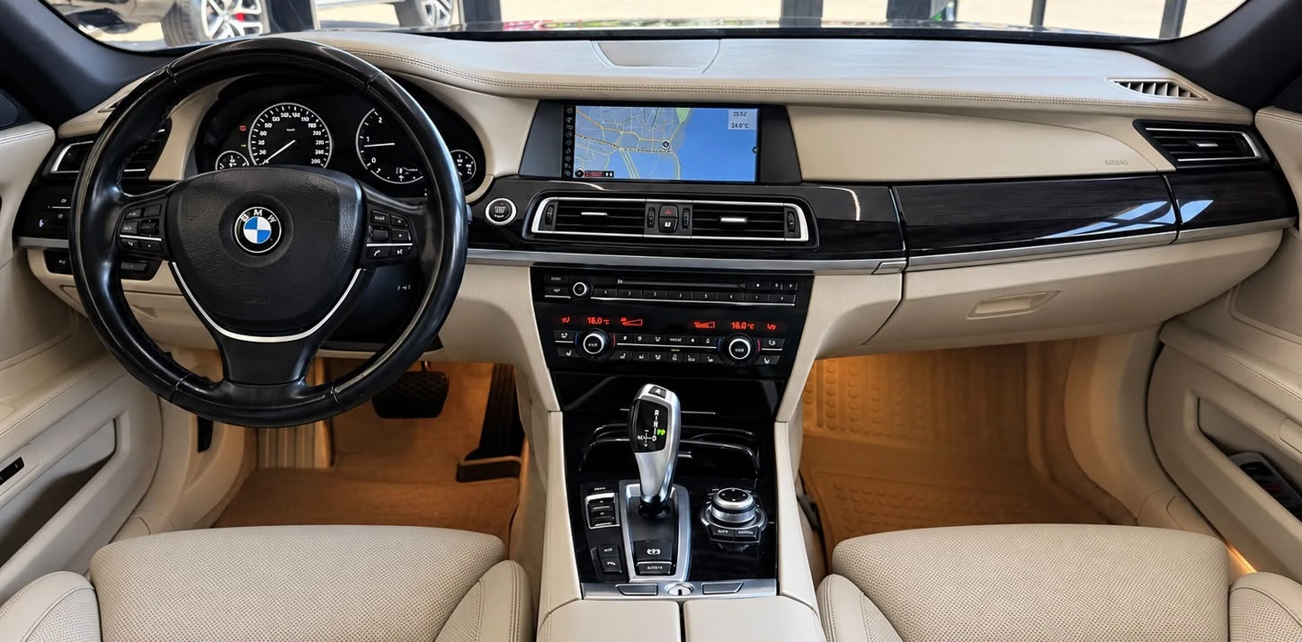 BMW 730 d* xDrive* Full* Обдух* TV* H&U* ЛИЗИНГ , снимка 9 - Автомобили и джипове - 55976939