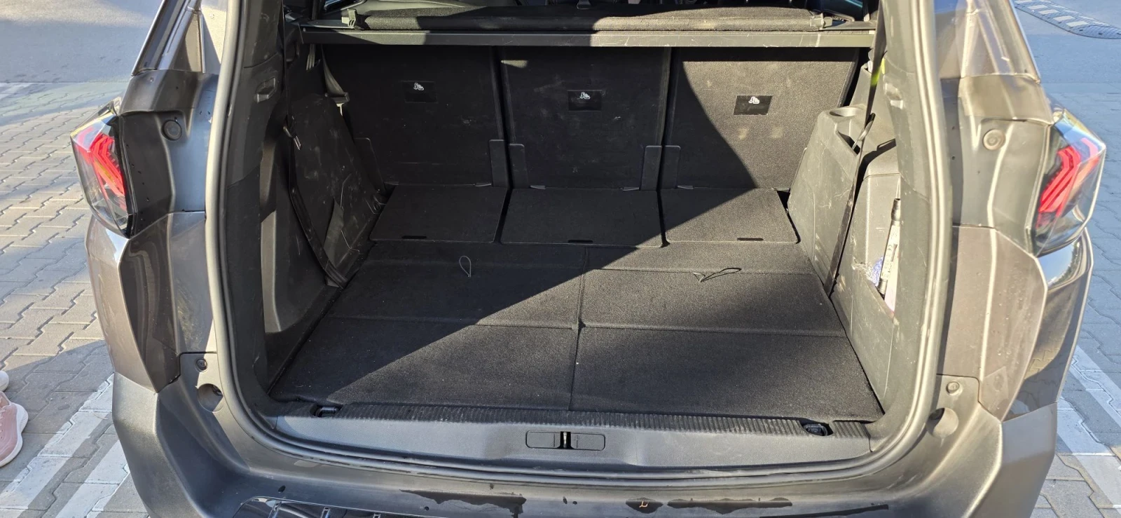 Peugeot 5008 1.5 BlueHDI, снимка 13 - Автомобили и джипове - 55979503
