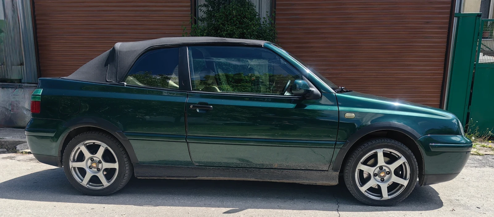 VW Golf 2.0i/AGU, снимка 11 - Автомобили и джипове - 56482709