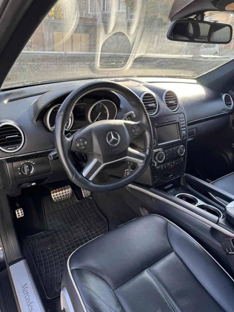 Mercedes-Benz ML 350 Grand Edition Bluetec , снимка 7 - Автомобили и джипове - 47855158