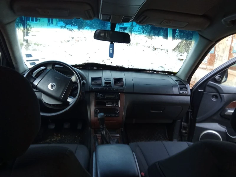 SsangYong Rexton, снимка 12 - Автомобили и джипове - 48282748