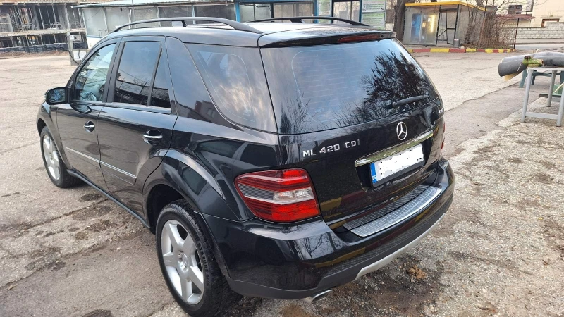 Mercedes-Benz ML 420 CDI 4 matic, снимка 15 - Автомобили и джипове - 48703786