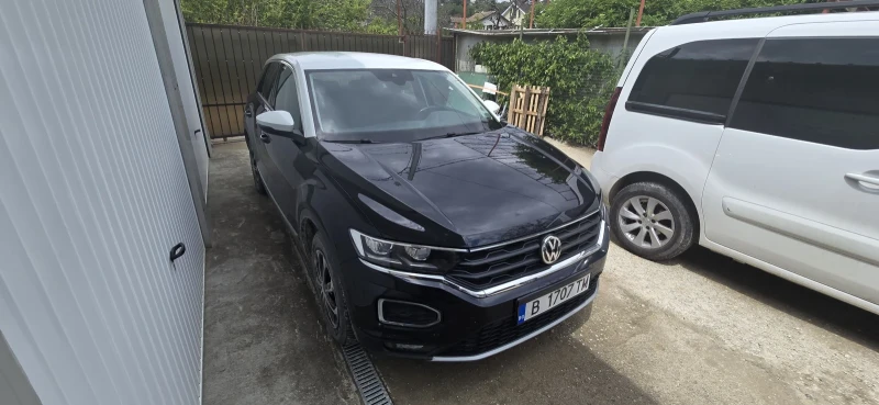 VW T-Roc, снимка 2 - Автомобили и джипове - 52569533