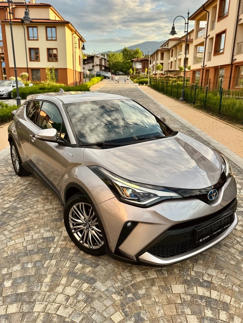 Toyota C-HR Обслужен в Тойота ТМ Ауто - ГАРАНЦИОНЕН - Поръчков