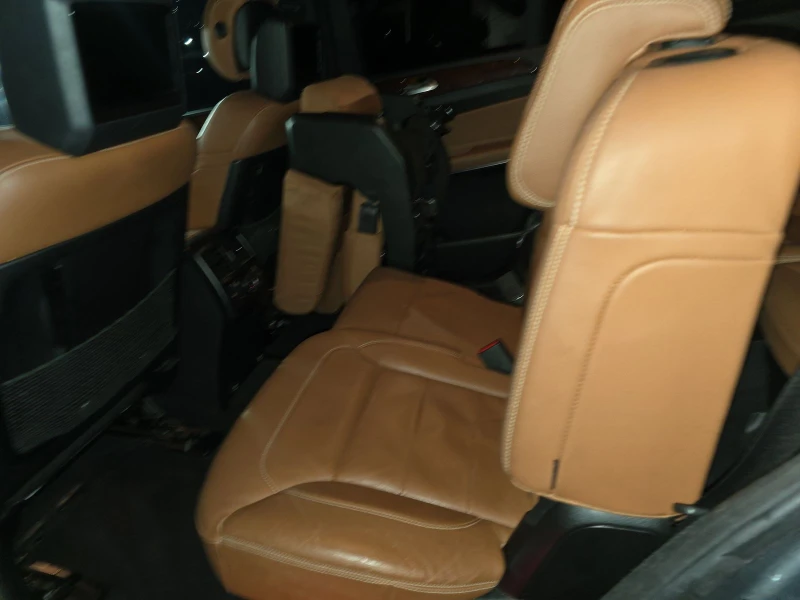 Mercedes-Benz GLS 500 AMG* PACK* 3TV* ОБДУХВАНЕ* МАСАЖ* ДИСТРОНИК* , снимка 16 - Автомобили и джипове - 52430835