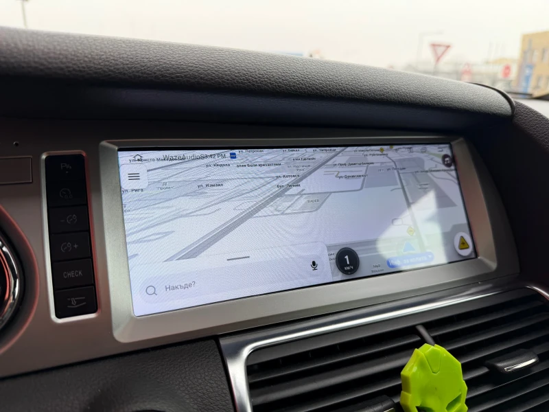 Audi Q7 4.2TDI* FACE* Sline, снимка 15 - Автомобили и джипове - 53250898