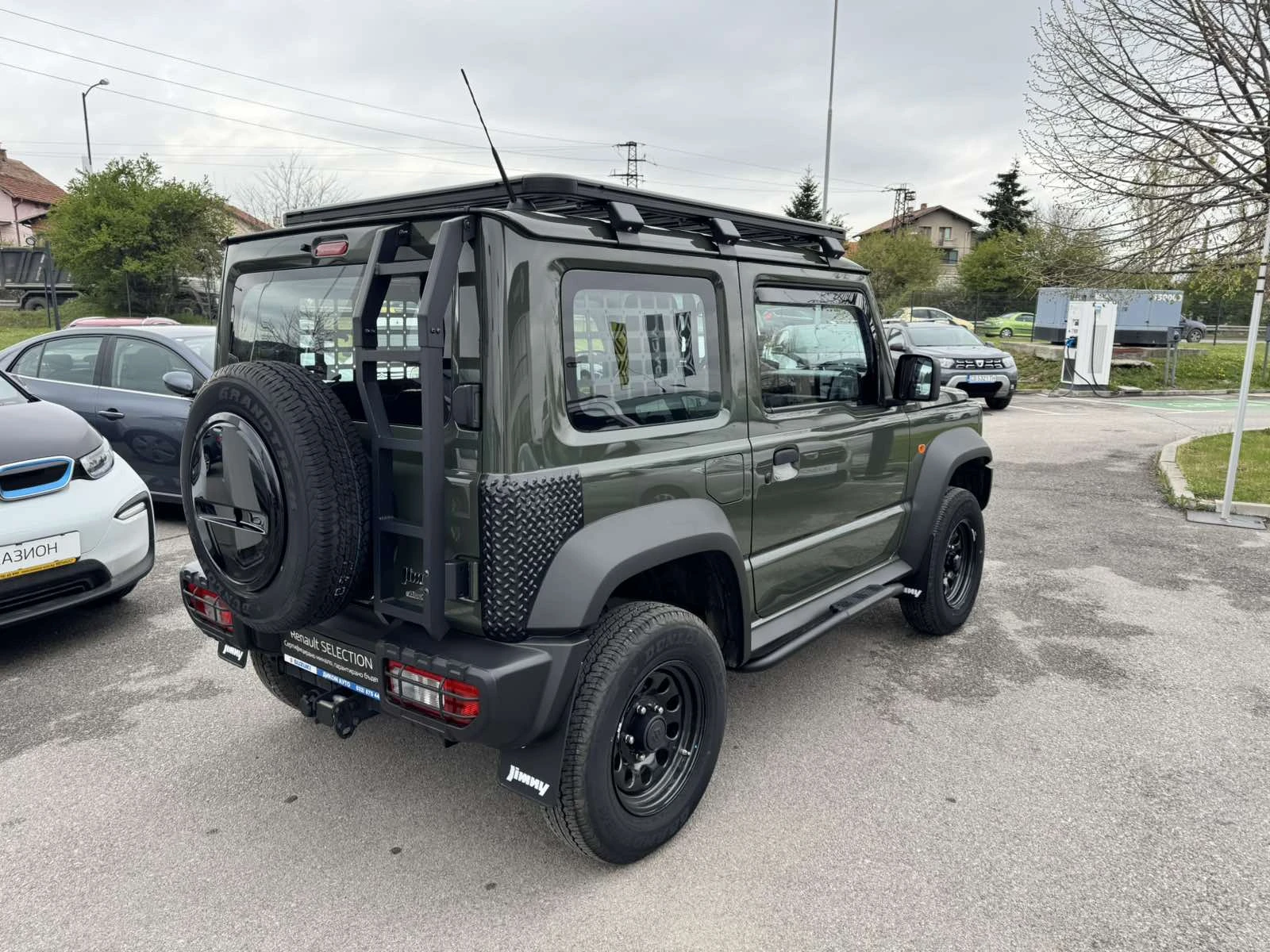 Suzuki Jimny 1.5 - изображение 6