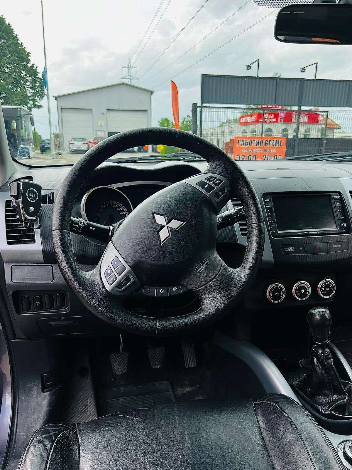 Mitsubishi Outlander  - изображение 4