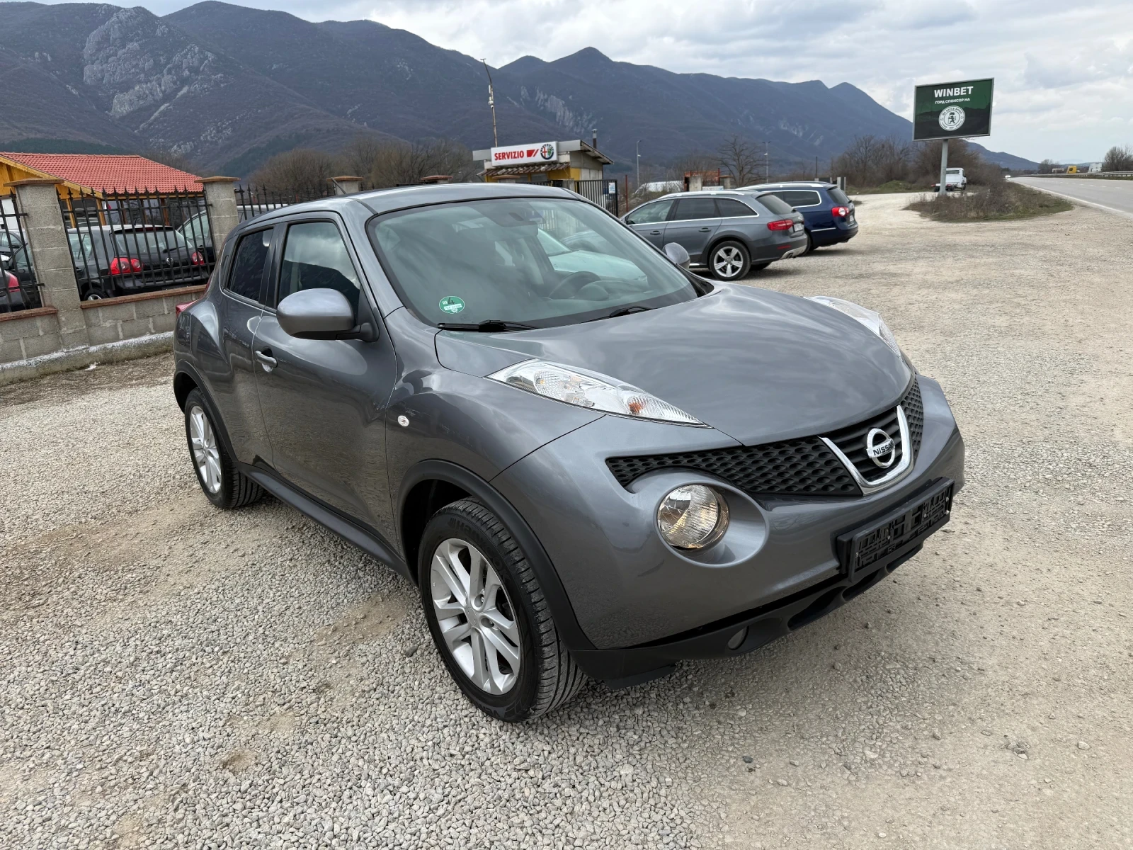 Nissan Juke 1.5 DCI УНИКАТ, снимка 4 - Автомобили и джипове - 53915531