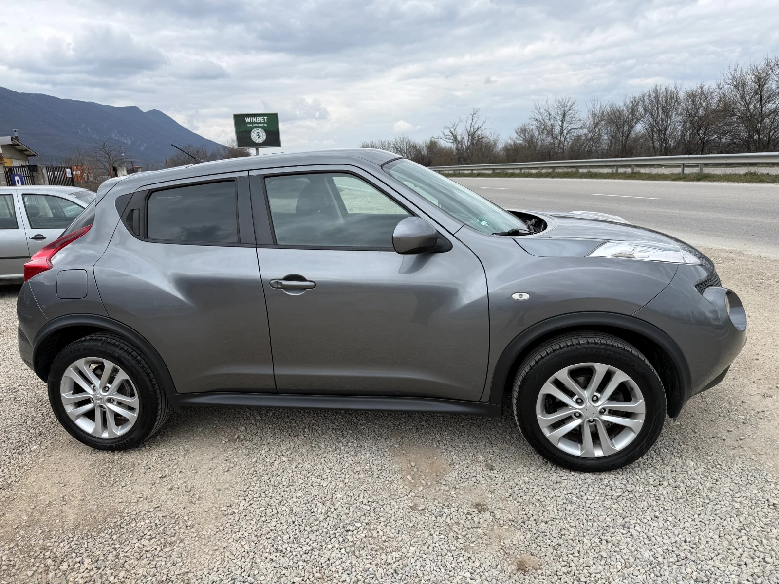 Nissan Juke 1.5 DCI УНИКАТ, снимка 6 - Автомобили и джипове - 53915531