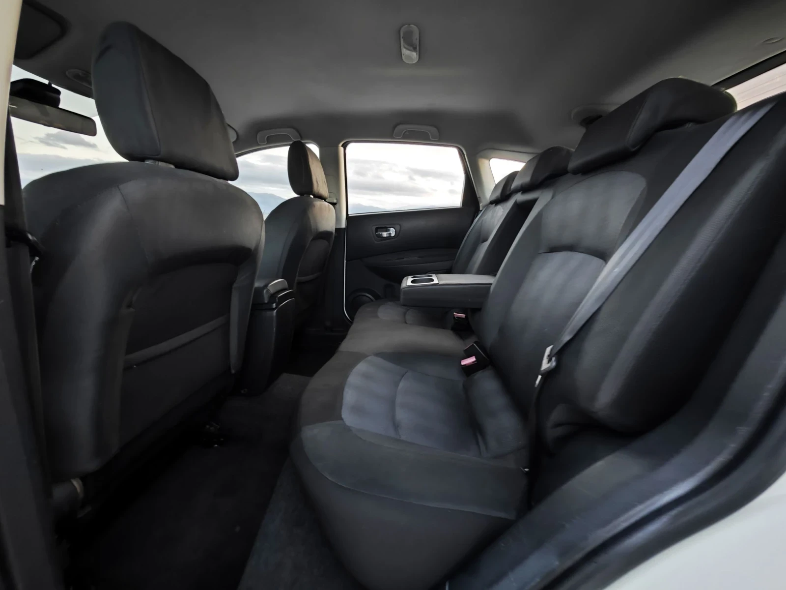 Nissan Qashqai * FACE* NAVI* N-TECH* , снимка 14 - Автомобили и джипове - 54022584