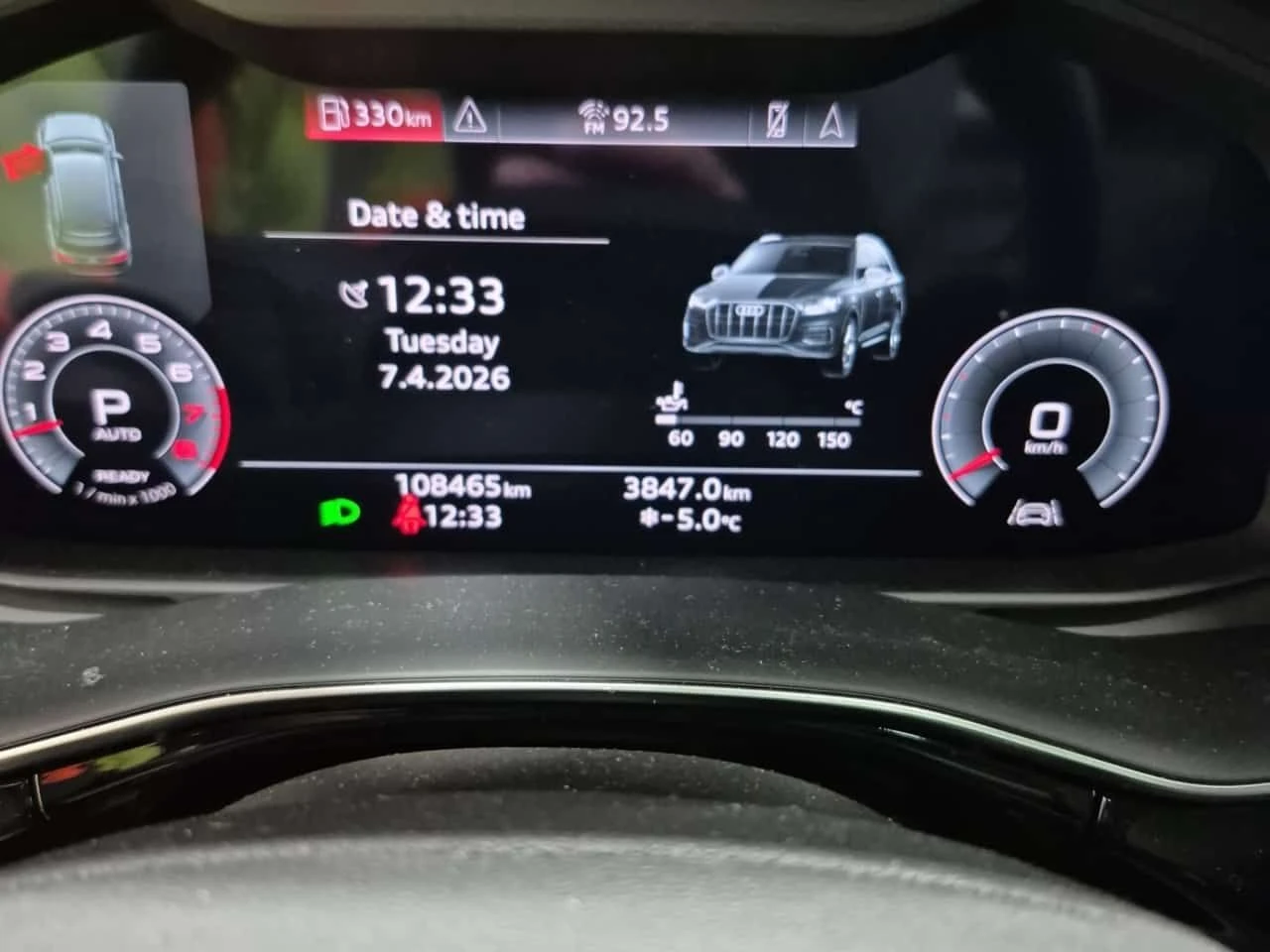 Audi Q7 * KOMFORT * PANO * ПОДГРЕВИ * 2 КЛЮЧА * CARFAX, снимка 9 - Автомобили и джипове - 54129244