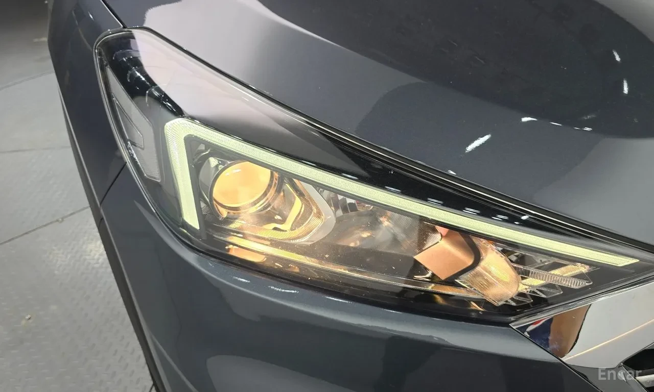 Hyundai Tucson TURBO, снимка 15 - Автомобили и джипове - 54735229