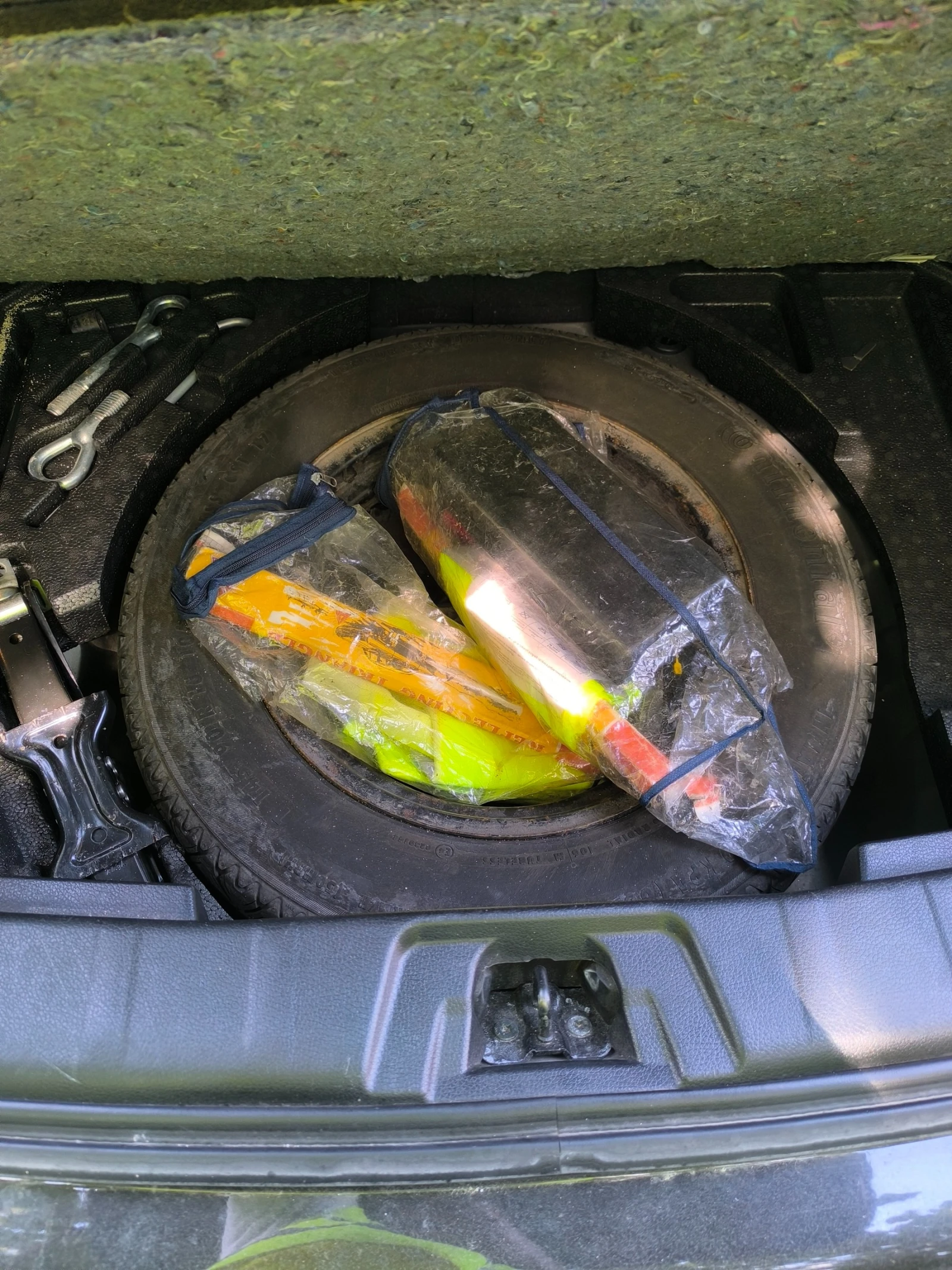 Nissan Qashqai 1.6 dCi TEKNA 4x4, снимка 16 - Автомобили и джипове - 55973058