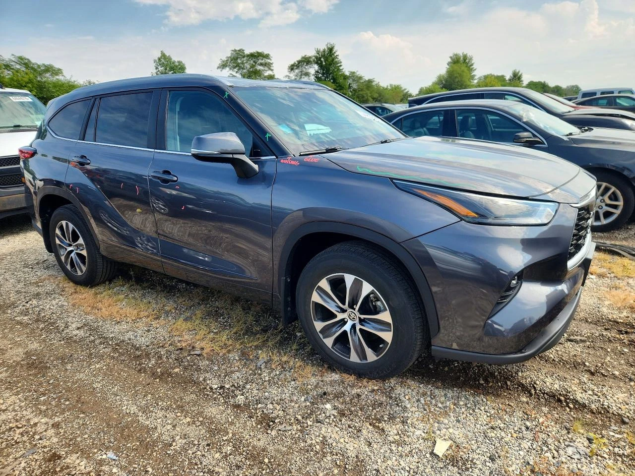 Toyota Highlander 2.4l Xle, снимка 4 - Автомобили и джипове - 56044917