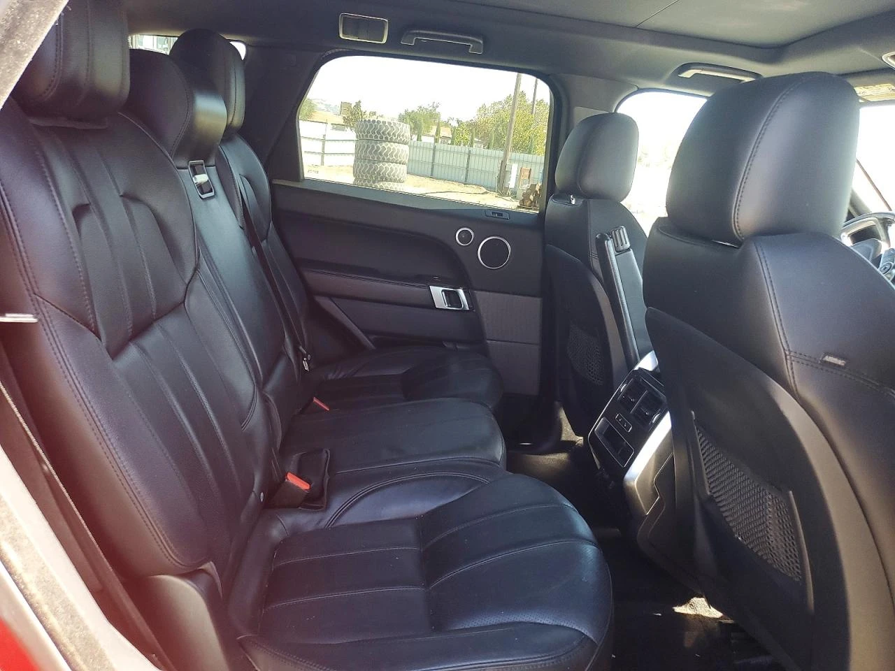 Land Rover Range rover 3.0l Sport Se, снимка 11 - Автомобили и джипове - 56145312