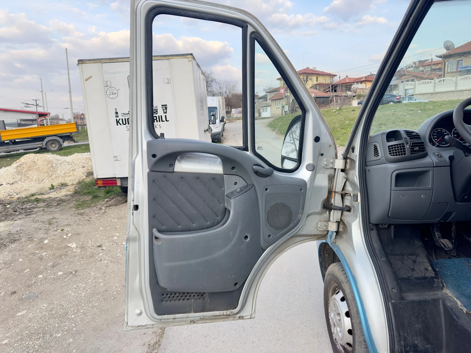 Citroen Jumper НОВ ВНОС 8+ 1 2.8 HDI 128hp РЕАЛНИ КИЛОМЕТРИ!!!, снимка 2 - Бусове и автобуси - 53878959