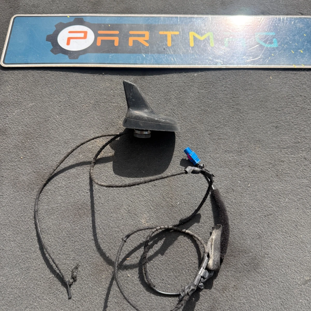 GPS Антена за Audi A4 A5 8T0035503E-278