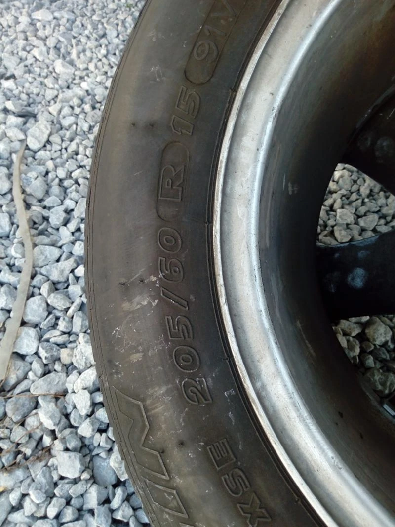 Гуми Летни 205/60R15, снимка 8 - Гуми и джанти - 28126398