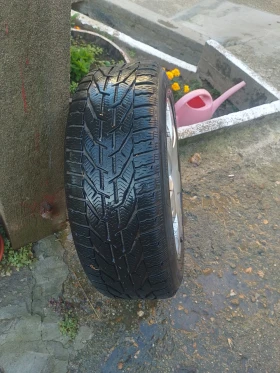 ����� �� �������� �� ���� � ������ 205/55R16 �� VW Passat