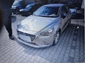 Mazda 2 1.5 АВТОМАТИК, снимка 2