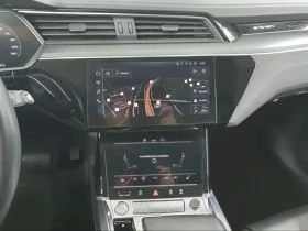 Audi E-Tron 50 quattro, снимка 8