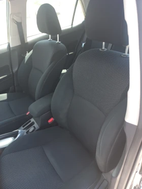 Toyota Auris 1, 4 D4D FACE - 9999 лв. - 78086174 12