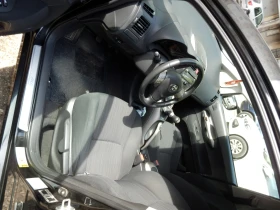 Обява за продажба на Toyota Auris Луна ~9 000 лв. - изображение 11