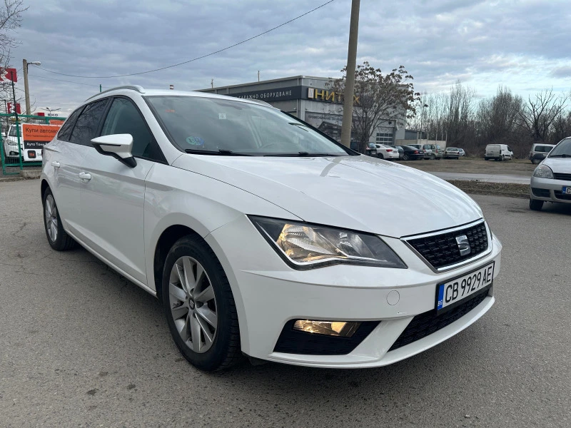 Seat Leon Бензин/ Метан заводски , снимка 2 - Автомобили и джипове - 47183579