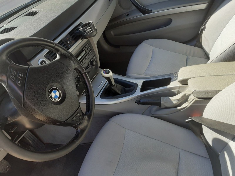 BMW 320, снимка 7 - Автомобили и джипове - 46244841