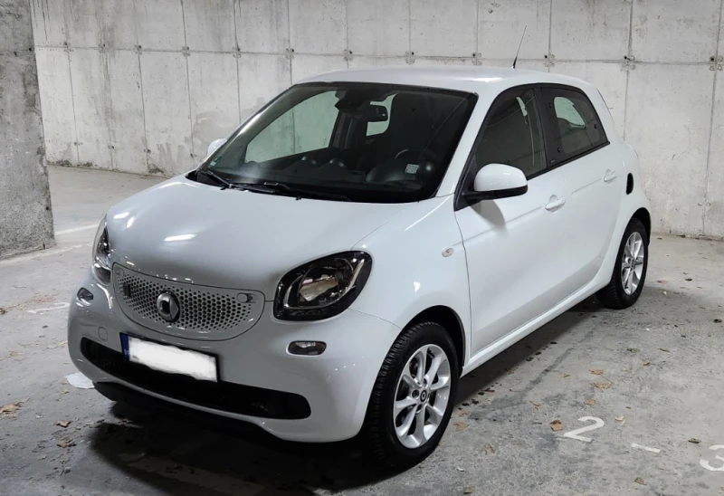 Smart Forfour, снимка 1 - Автомобили и джипове - 47623883