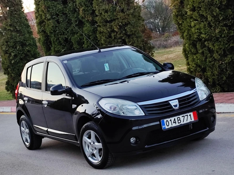 Dacia Sandero 1.2I 16V(75)* НОВ ВНОС* , снимка 9 - Автомобили и джипове - 48001831