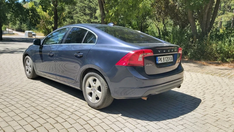 Volvo S60 2.0 ТУРБО , снимка 4 - Автомобили и джипове - 48369734