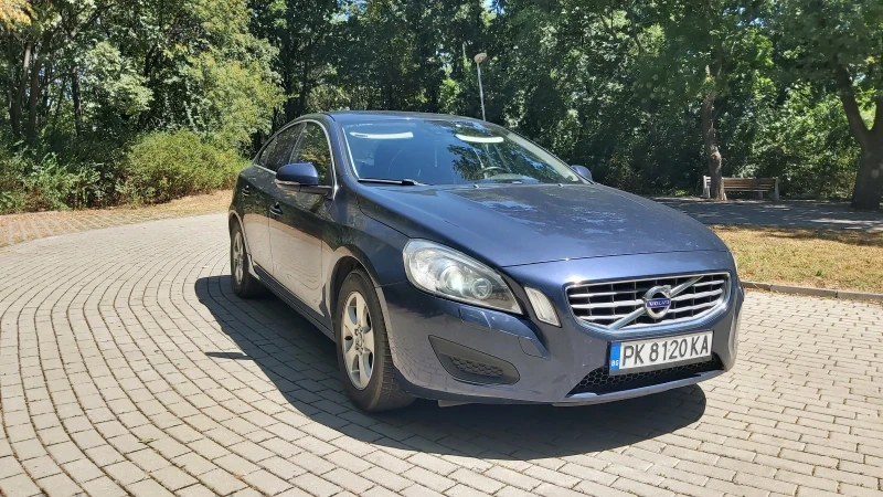 Volvo S60 2.0 ТУРБО , снимка 2 - Автомобили и джипове - 48369734