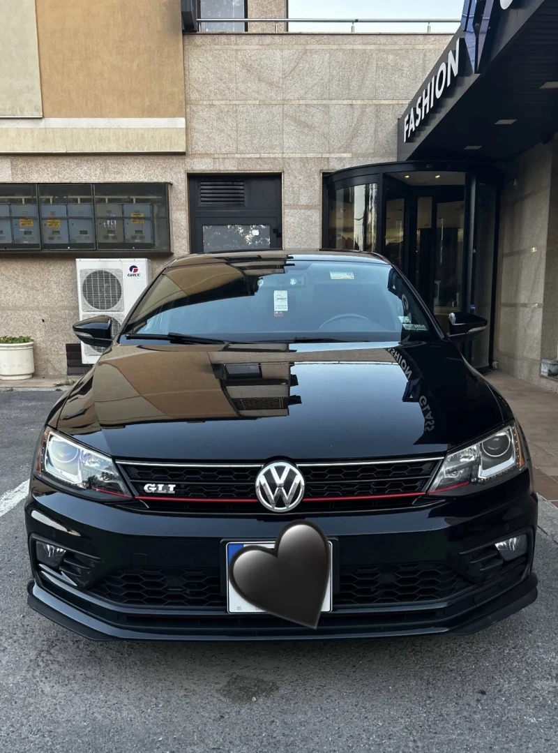 VW Jetta GLI , снимка 2 - Автомобили и джипове - 52176605