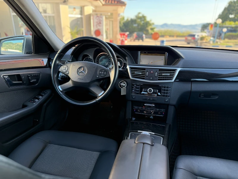 Mercedes-Benz E 350 Avantgarde/Памет, снимка 15 - Автомобили и джипове - 51990999