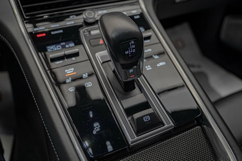 Porsche Panamera Turbo/Executive/RSE/PDCC Sport/PDLS + /PCCB/Carbon, снимка 9 - Автомобили и джипове - 52049355