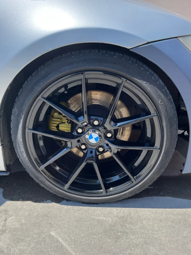 BMW 330 i, снимка 12 - Автомобили и джипове - 52296997