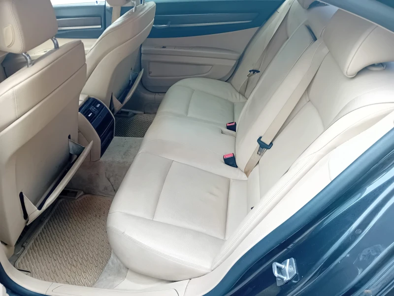 BMW 730, снимка 7 - Автомобили и джипове - 52307898